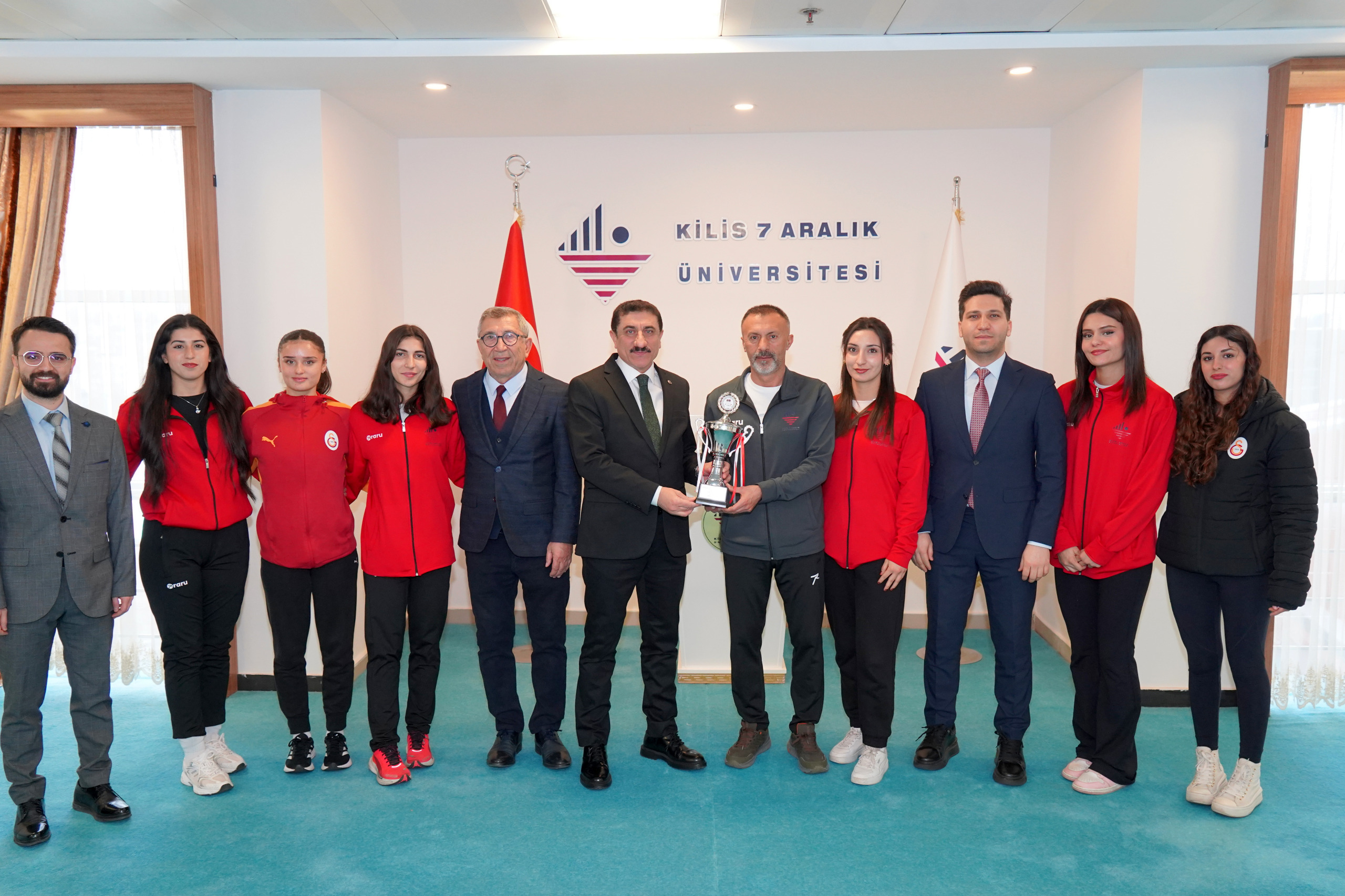 Üniversitemiz Kros Takımında Yer Alan Fakülte Öğrencilerimizden Büyük Başarı